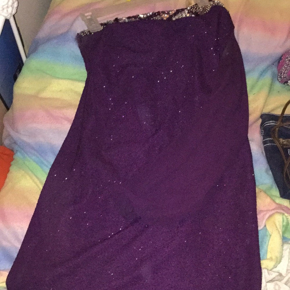 A short one sleeve homecoming dress